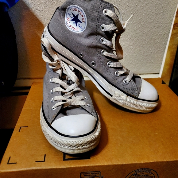 Converse Other - Chuck Taylor's Converse